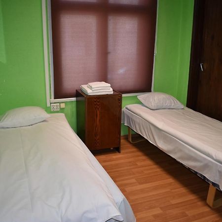 Budget Hostel Пярну Экстерьер фото
