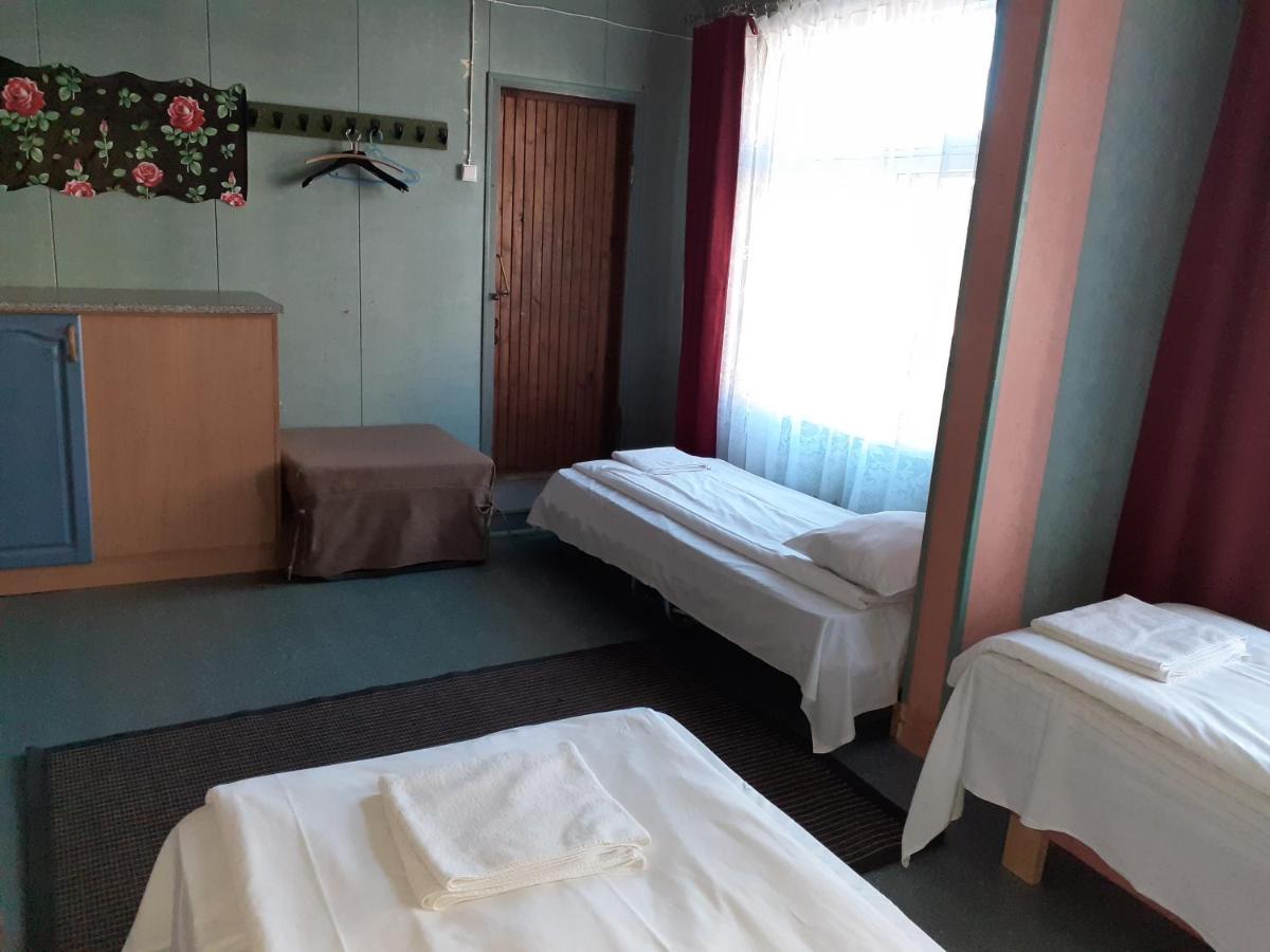 Budget Hostel Пярну Экстерьер фото