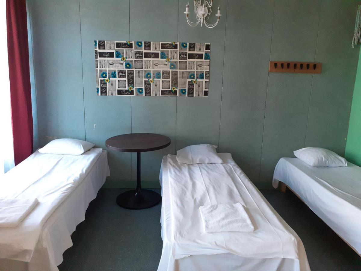 Budget Hostel Пярну Экстерьер фото