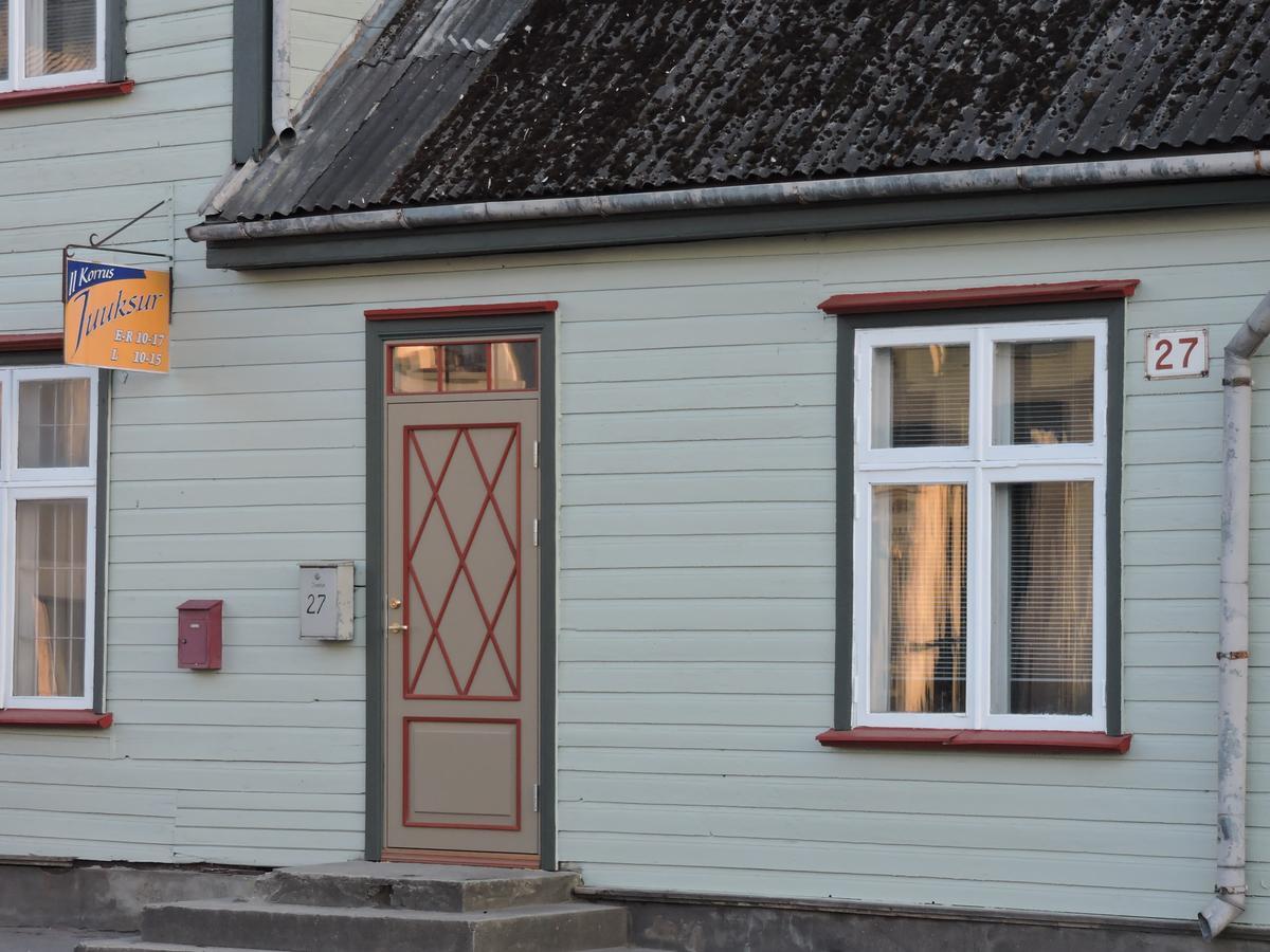 Budget Hostel Пярну Экстерьер фото