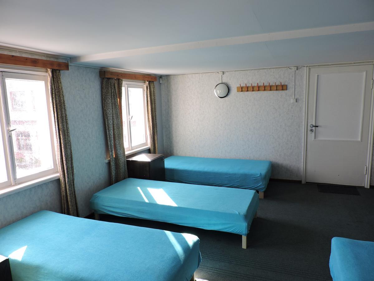 Budget Hostel Пярну Экстерьер фото