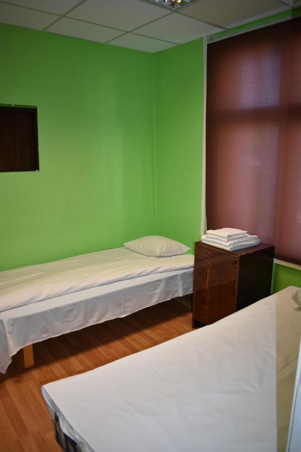 Budget Hostel Пярну Экстерьер фото
